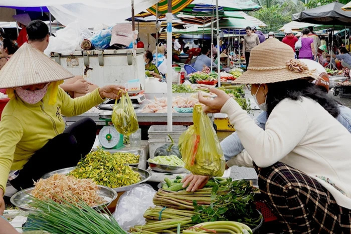 Khu chợ quê ở Đồng Tháp. Ảnh: báo Dân Việt