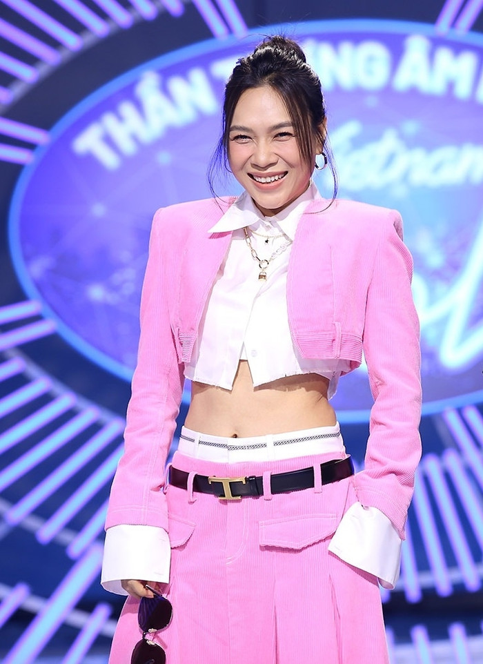 Ca sĩ Mỹ Tâm