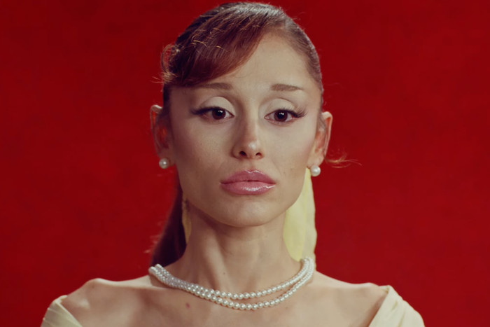 Ariana Grande lần thứ 7 đứng đầu Billboard 200 Ảnh 2
