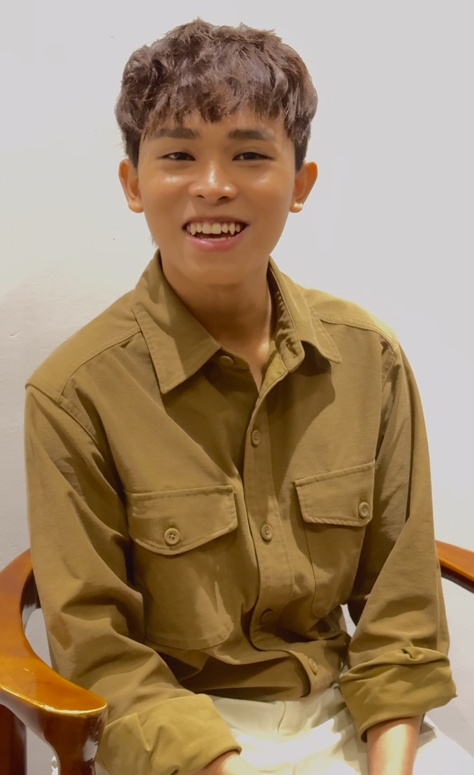 Ca sĩ Hồ Văn Cường.