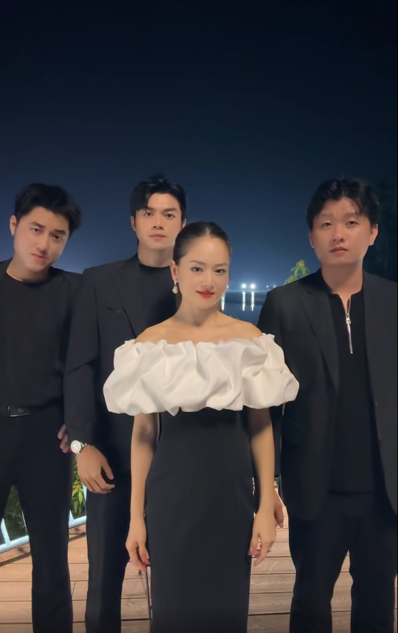 Lan Phương quay clip nhảy cùng 3 người đàn ông. Ảnh: Chụp màn hình FBNV