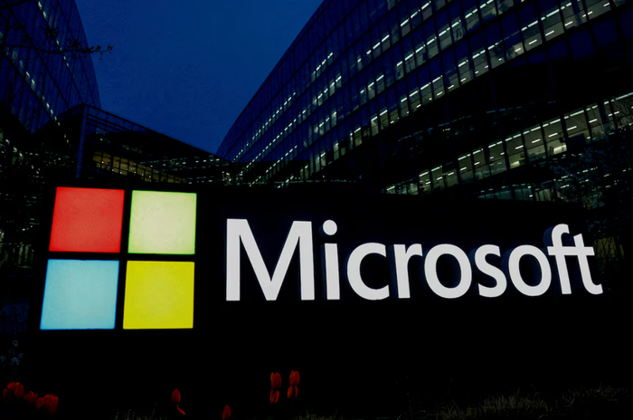 Microsoft dự kiến trình làng chip AI Maia 300 vào mùa thu năm nay. Ảnh: Reuters