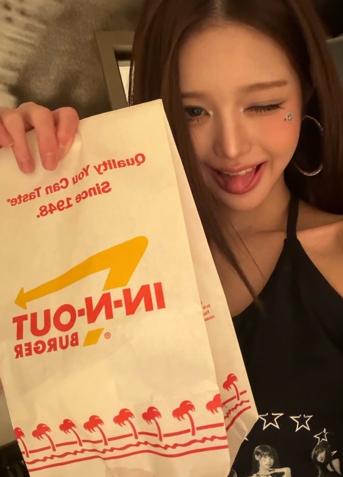 Jang Won Young (IVE) khiến mạng xã hội dậy sóng với visual đời thường trong trẻo Ảnh 3