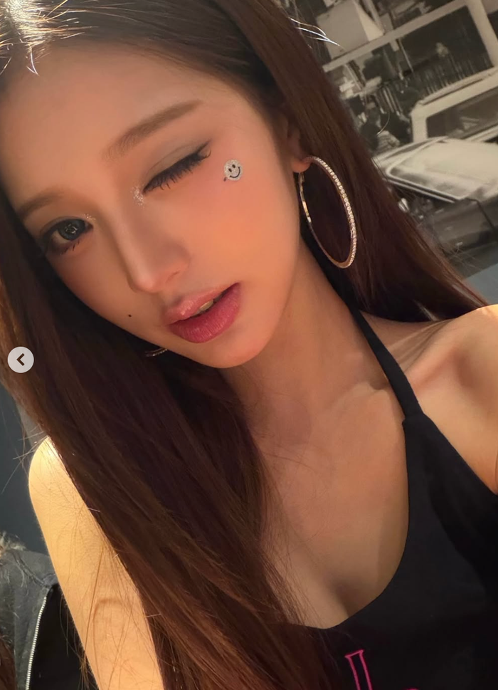 Jang Won Young (IVE) khiến mạng xã hội dậy sóng với visual đời thường trong trẻo Ảnh 4