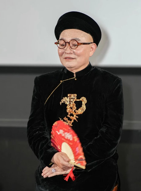 NSƯT Xuân Hinh hiện tại.