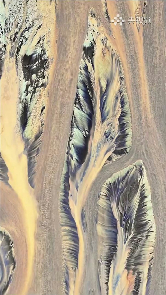 'Bức tranh' tuyệt đẹp xuất hiện sau khi cơn bão đi qua, ai chứng kiến cũng kinh ngạc Ảnh 3