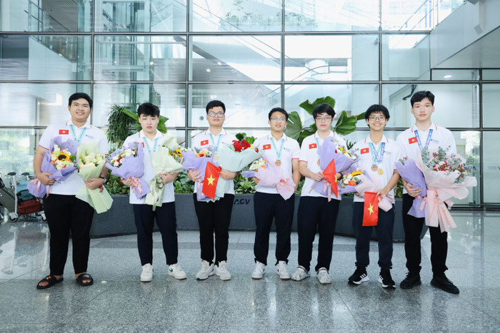 Học sinh Việt Nam giành 7 huy chương, gồm 2 Huy chương Vàng, 1 Huy chương Bạc và 4 Huy chương Đồng. Ảnh: Bộ GD&ĐT