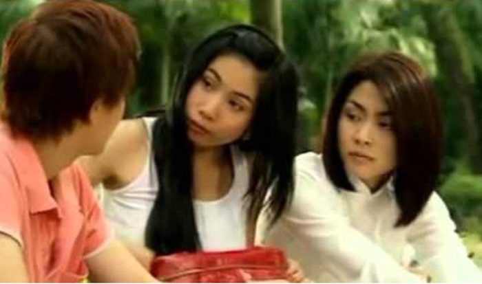 Phân cảnh ấn tượng trong Bỗng dưng muốn khóc với sự tham gia của Thủy Tiên.&nbsp;