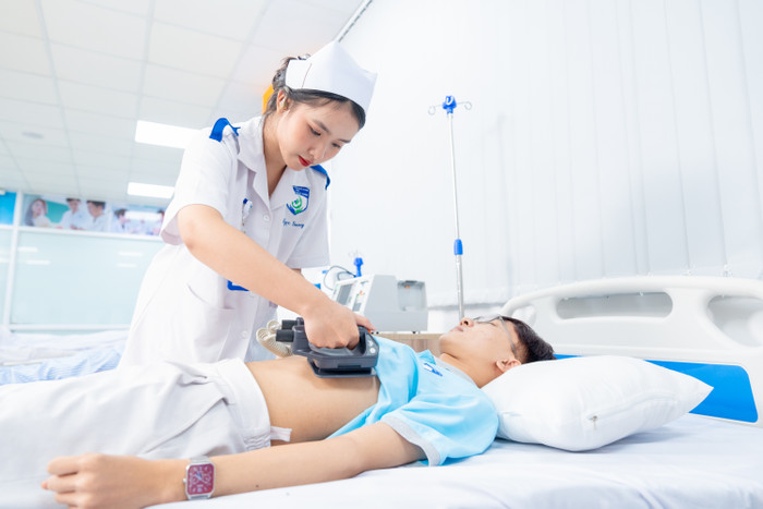 Thêm 10 chỉ tiêu xét tuyển bổ sung ngành Y khoa cho thí sinh mong muốn trở thành bác sĩ trong tương lai.&nbsp;