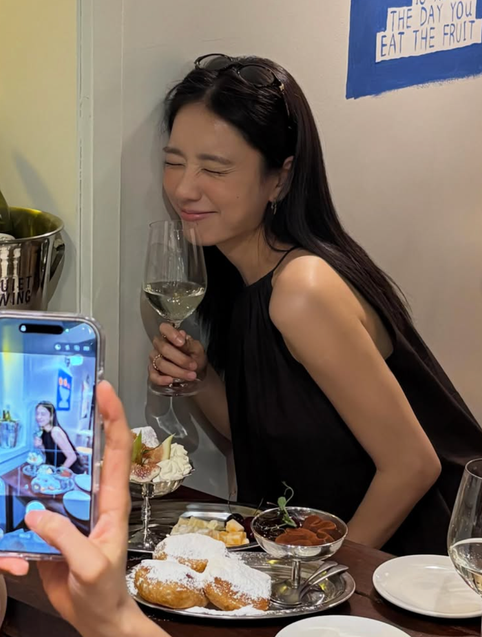 Ahn Eun Jin nhan sắc ngày càng cuốn hút sau khi giảm 10kg Ảnh 1