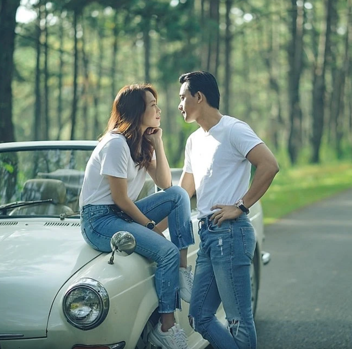 Mỹ Tâm và Mai Tài Phến trong phim Chị trợ lý của anh. Ảnh: NSX