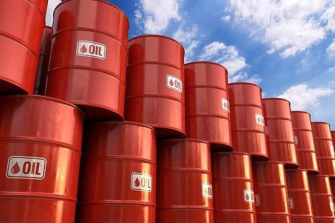 IEA cảnh báo trữ lượng dầu mỏ toàn cầu xuống mức thấp nhất từ năm 2025 Ảnh 1
