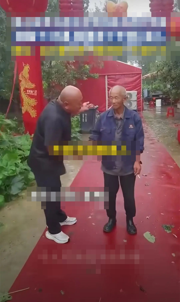 Ông nội đặt 35 bàn tiệc mừng cháu đậu đại học, cảnh tượng sau đó khiến gia đình sốc nặng Ảnh 1