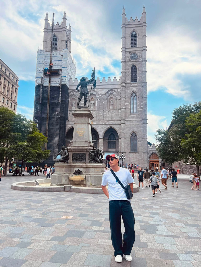 Thanh Thức đang trong chuyến lưu diễn tại Canada. Ảnh: FBNV