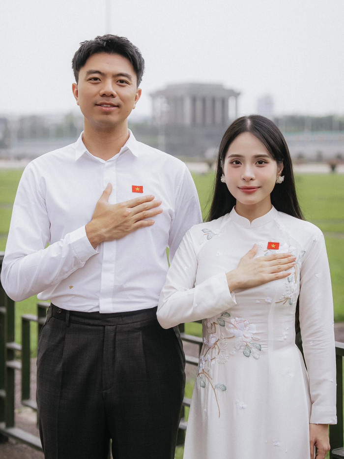 Hơn một thập kỉ đồng hành cùng nhau, Kiều Anh vẫn cảm nhận được sự hạnh phúc và trân trọng trong mối quan hệ này. Ảnh: FBNV&nbsp;