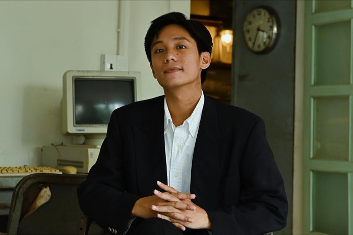 Trước khi được chú ý trên màn ảnh rộng, Bảo Định từng trải qua nhiều công việc khác nhau và đến với diễn xuất từ một cơ duyên tình cờ. Ảnh: FBNV.