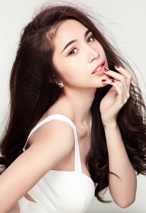 &nbsp;Thủy Tiên từng khiến khán giả lo lắng khi chia sẻ về chuyện 'buông bỏ'.&nbsp;