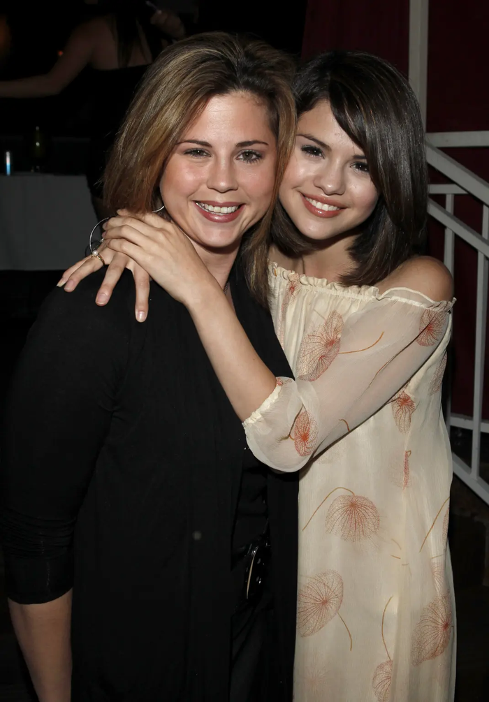 Selena Gomez và mẹ - Mandy Teefey.