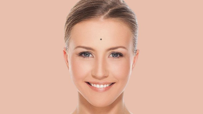 Những vị trí nốt ruồi được quan niệm mang lại may mắn, hậu vận giàu sang Ảnh 1