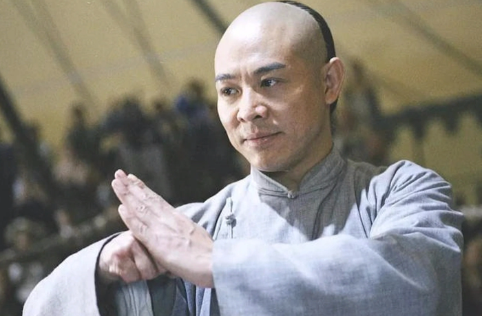 Lý Liên Kiệt đóng phim võ hiệp.