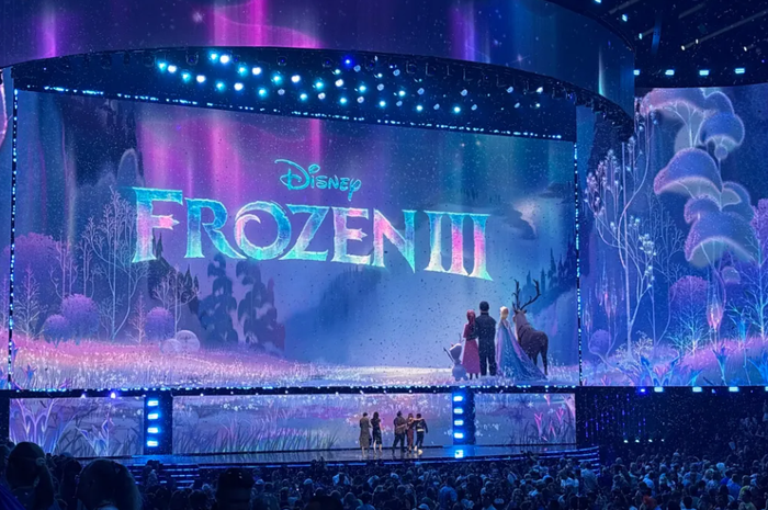 Frozen 3 hé lộ đám cưới của Anna và Kristoff, đánh dấu bước phát triển mới trong mối quan hệ của cặp đôi sau Frozen 2. Ảnh: Variety.