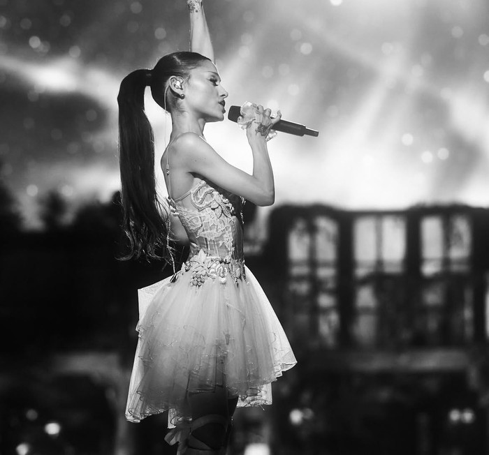 Ariana Grande và đêm diễn như một lời chia tay tại London Ảnh 4