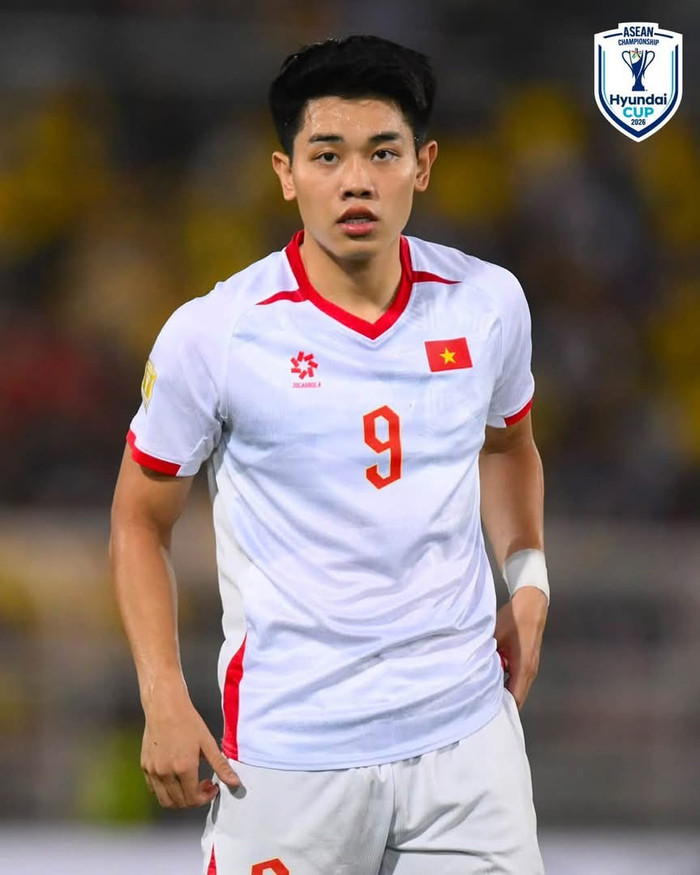 Tuyển Việt Nam không tạo ra thế trận thực sự thuyết phục, nhưng vẫn đánh bại Malaysia 2-0 trên sân khách nhờ sự khác biệt về khả năng tận dụng cơ hội. Ảnh: ASEAN United FC