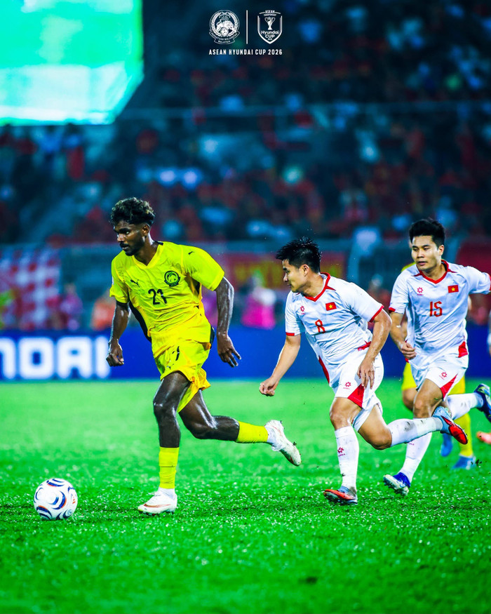 Tuyển Việt Nam giành chiến thắng 2-0 trên sân Malaysia, nhưng HLV Kim Sang Sik thừa nhận đội nhà gặp không ít khó khăn và chưa thể triển khai chiến thuật như kỳ vọng. Ảnh: Malaysia NT