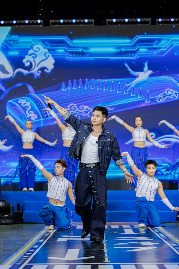 Hành động đẹp của Jun Phạm và fandom đã nhận được nhiều lời khen.