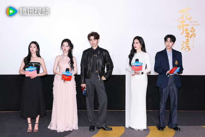 Hoa Khai Cẩm Tú gây tiếc nuối dù sở hữu dàn cast được kỳ vọng. Ảnh: Weibo.