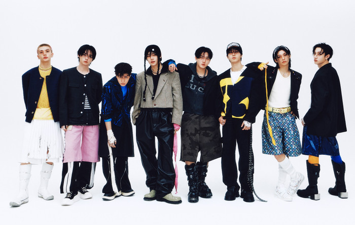 Stray Kids lập kỳ tích trên Billboard 200, thành tích chỉ còn kém The Beatles Ảnh 3