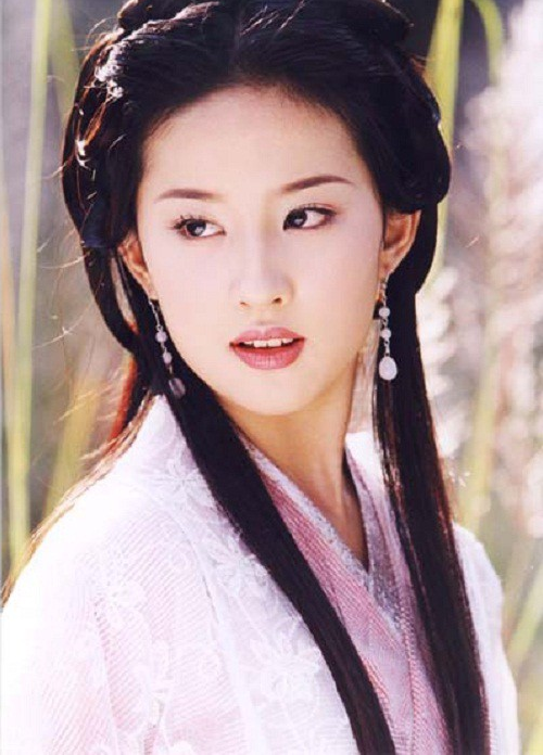 Lưu Diệc Phi vai Vương Ngữ Yên.