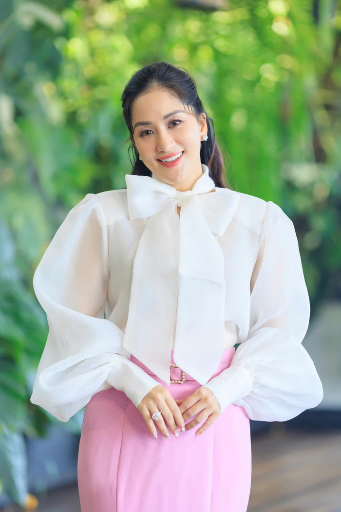 Khánh Thi vốn là gương mặt quen thuộc của làng dancesport Việt Nam.