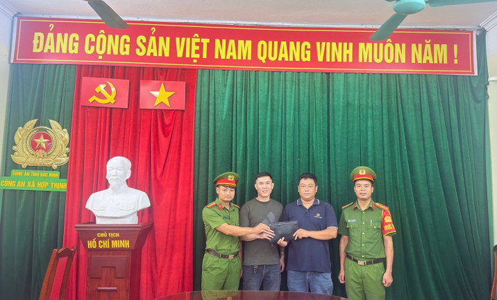 &nbsp;2.500 Nhân dân tệ.