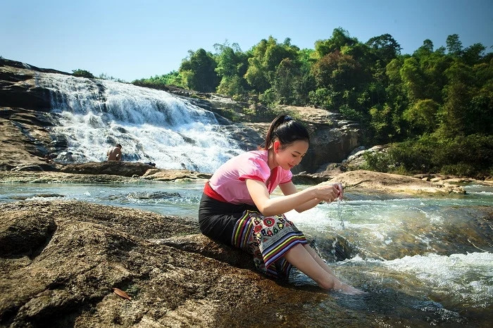 Xứ Nghệ quê bà xã Hồ Văn Cường còn có những nơi đẹp thế này mà nhiều người chưa biết? Ảnh 7