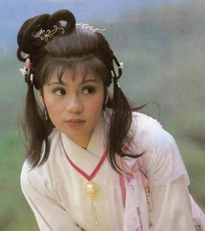Ông Mỹ Linh trong Anh hùng xạ điêu 1983 đến nay vẫn thường được xem là một trong những Hoàng Dung kinh điển nhất màn ảnh. Ảnh: Sohu.