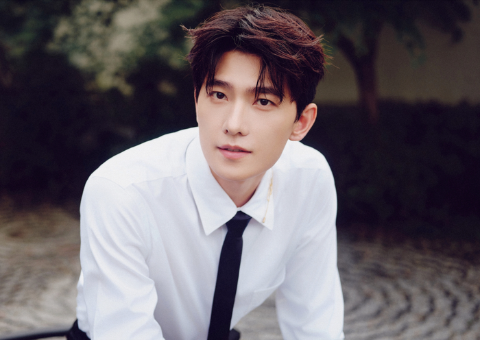 Nam diễn viên Hoa ngữ Dương Dương.