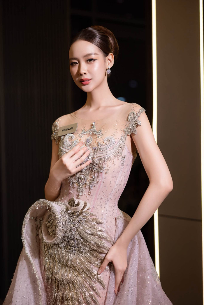 Bảo Ngọc đang được nhiều khán giả kỳ vọng đoạt thành tích cao tại Miss World.