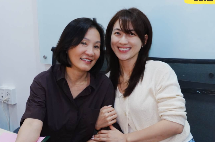 Hồng Đào dành lời khen cho Phương Anh Đào khi hai người tái hợp trên màn ảnh. Ảnh: FBNV