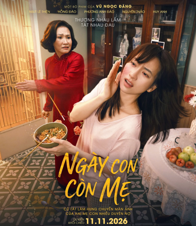 Poster đầu tiên của Ngày con còn mẹ gây chú ý với khoảnh khắc Hồng Đào tát Phương Anh Đào. Ảnh: FBNV.