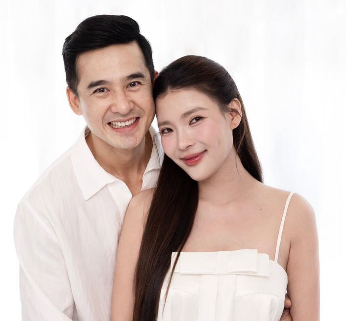 Thúy Diễm hài hước phản ứng trước tạo hình đầy hình xăm của Lương Thế Thành trong Trại Giam Hạnh Phúc. Ảnh: FBNV