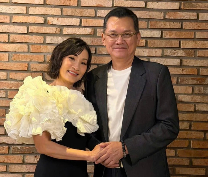 NSƯT Hữu Châu và Hồng Đào có tình bạn kéo dài hơn 40 năm.&nbsp;