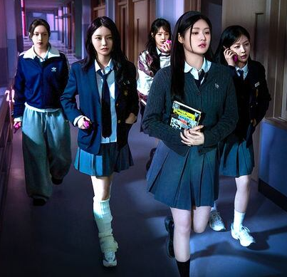 11 phim Hàn có nhiều thành viên cùng nhóm K-pop tham gia Ảnh 10