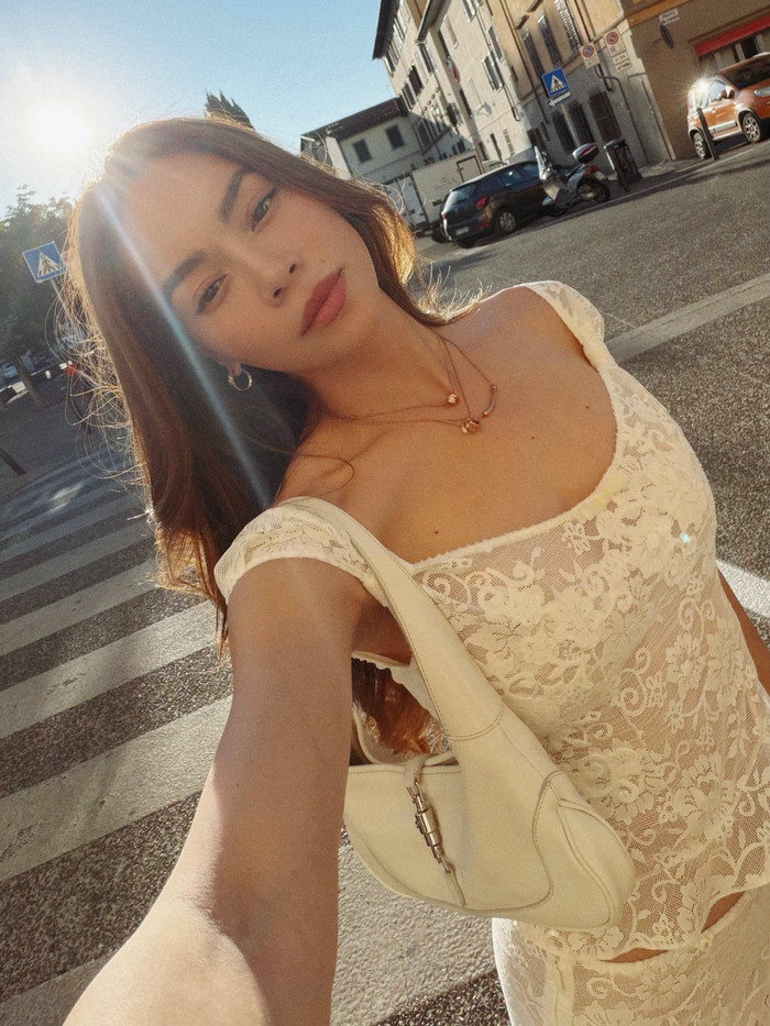 Hồ Ngọc Hà tận hưởng chuyến du lịch cùng gia đình nhỏ.