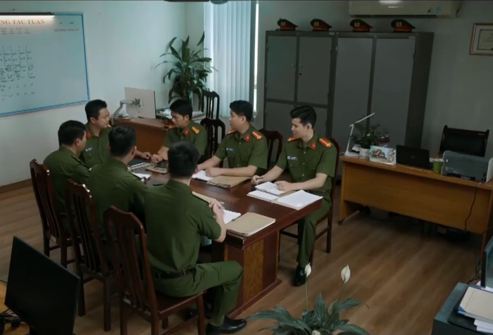 Tập 19 của Lửa Trắng, phát sóng lúc 20h ngày 20/8 trên VTV3, tiếp tục mở ra những nút thắt mới.
