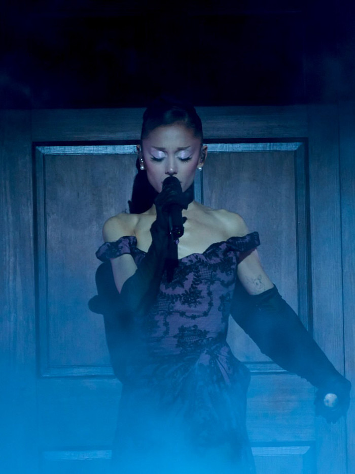 Ariana Grande gọi Eternal Sunshine Tour là trải nghiệm chữa lành đặc biệt nhất trong đời Ảnh 4