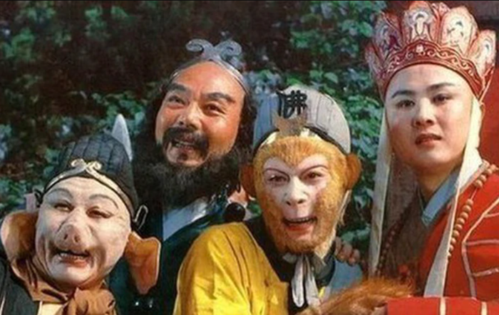 Dàn diễn viên Tây Du Ký đã đi qua hơn 40 năm kể từ những ngày đầu đoàn phim bắt đầu ghi hình. Ảnh: Weibo.