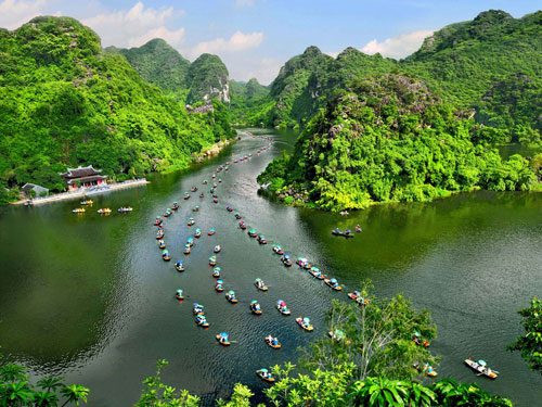 Về Ninh Bình quê Phương Oanh tìm những nơi có thể ngồi hàng giờ chỉ để ngắm cảnh Ảnh 2