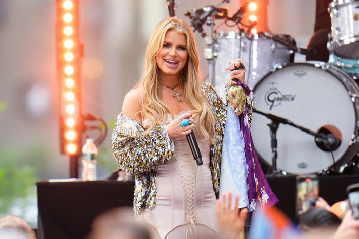 Jessica Simpson tái xuất với phim tài liệu hé lộ những góc khuất đời tư Ảnh 2