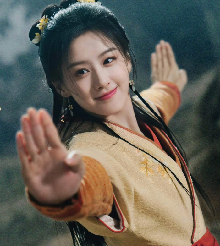 Trí tuệ là ưu thế nổi bật nhất của Hoàng Dung, đồng thời nàng cũng sở hữu nền tảng võ học đáng kể.